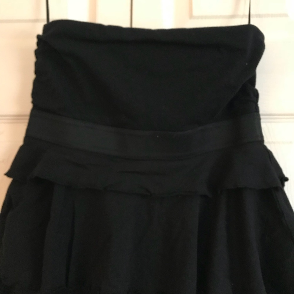 EXPRESS Tiered Strapless Dress - Black, Size Small - Picture 3 of 6